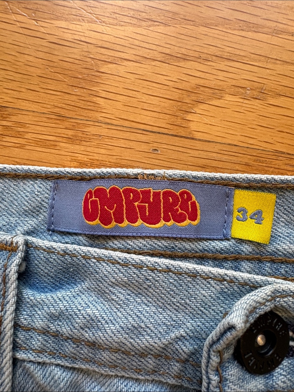 Empyre Light Blue Denim Jean Shorts with Embroidered Coin Pocket - Picture 2 of 4